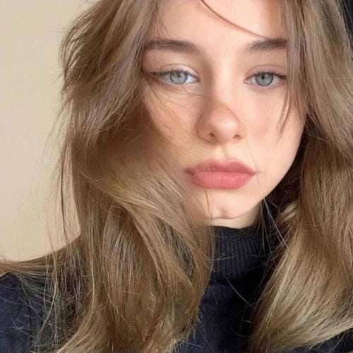 نادیہ کریم avatar